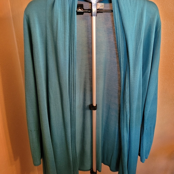 Northern Reflections Sweaters - Vibrant Blue Open Cardigan with Matching Cami